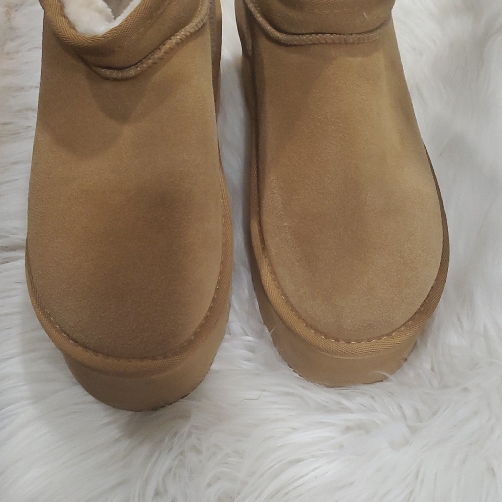 Cushion aire Tan Wedge Winter Boots - Picture 13 of 16